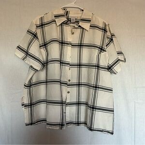 Avenue Plus Size Cropped Silk Button Up‎ Plaid side vents sailor collar Slubbed